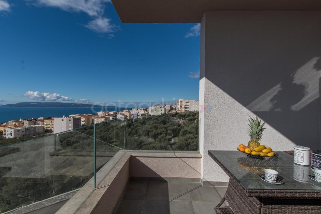 Luxury Apartment Sofia -Free Beach Parking Makarska Kültér fotó